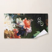 PINK RED ANEMONES WHITE FLOWERS, BUTTERFLES IN BLA BAD HANDDOEK (Handdoek)