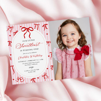 Pink Red Coquette Bow Valentine 1st Birthday Photo Kaart