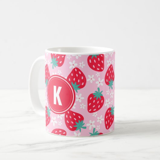 Pink Red Strawberries Floral  Pattern Monogram Koffiemok (Voorkant links)