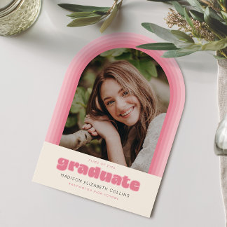 Pink Retro Striped Arch Graduation Announcement Kaart