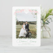 Pink Ribbon Crest Greenery Vintage kerstfoto Feestdagenkaart (Staand voorkant)