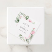 Pink Rose Floral Eucalyptus Weddenschap Labels (In situ)