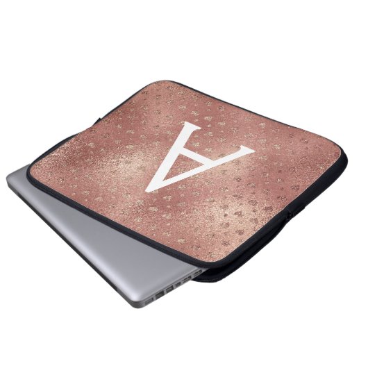Pink Rose Gold Metallic Folie Glam Monogram Laptop Sleeve (Voorkant onderkant)