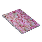 Pink Rose Petals Patroon Notitieboek (Rechterzijde)