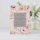 Pink Roses Memorial Foto Sympathie Begrafenis Bedankkaart (Staand voorkant)