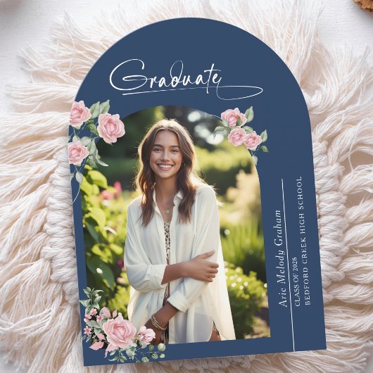 Pink Roses Script Photo Graduation Announcement Kaart