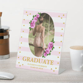 Pink Roses Striped Graduation Brunch Reclamebord Met Voetstuk