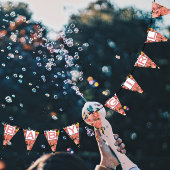 Pink Salmon Heirloom Roos Floral Patten Baby Girl Vlaggetjes