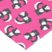 Pink Skunk verjaardagsfeestje Tafelkleed (Gekanteld)