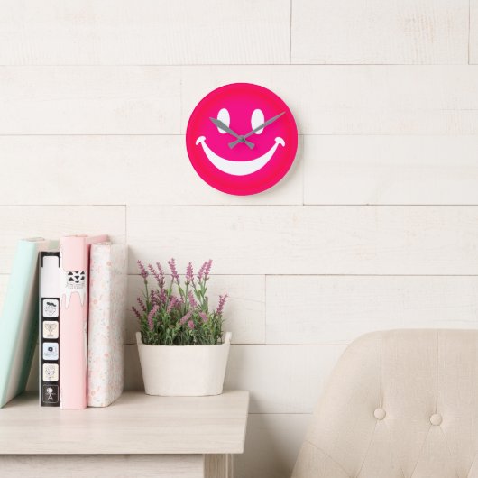 PINK SMILEY RONDE KLOK (Leeskamer)