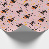 Pink Spooky Haunted House Halloween Cadeaupapier (Hoek)