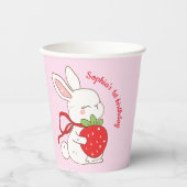 Pink Strawberry Bunny Birthday Papieren Bekers (Voorkant)