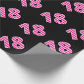 Pink Stripes 18 Event # (Verjaardag, Jubileum) Cadeaupapier (Hoek)