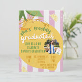 Pink Stripes Lemons Photo Graduation Invitat Kaart (Staand voorkant)