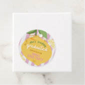 Pink Stripes Lemons Yellow Bow Graduation Bedankjes Labels (In situ)