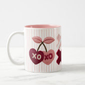 Pink Stripes XOXO Cherry  Tweekleurige Koffiemok (Links)