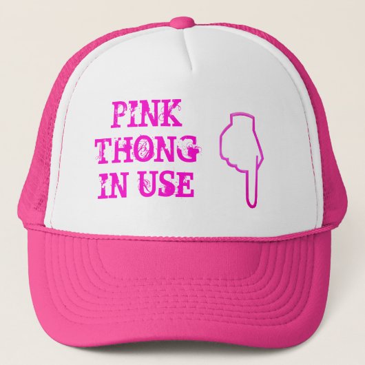 PINK THONG IN GEBRUIK (Pet) Trucker Pet (Voorkant)
