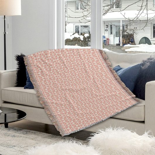 Pink Triangles Pattern Throw Blanket Deken