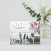 Pink Tropical Floral Mele Kalikimaka Kerstmis Feestdagenkaart (Staand voorkant)