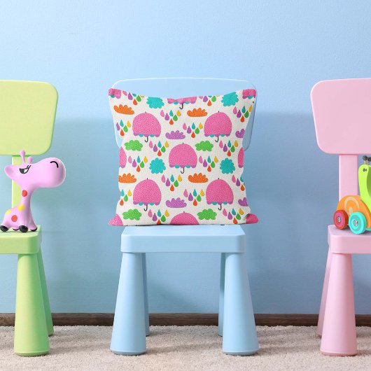 Pink Umbrellas with Clouds and Raindrops Kussen