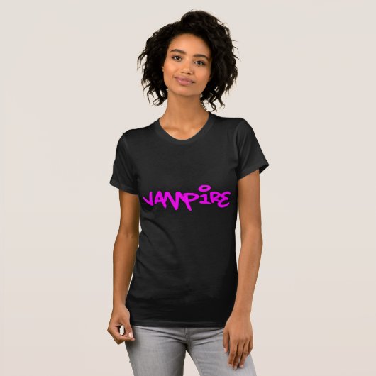 PINK VAMPIRE LABEL T-SHIRT (Voorkant volledig)
