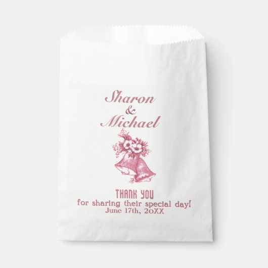Pink Wedding Bells Favor Bag Names and Date Bedankzakje (Voorkant)