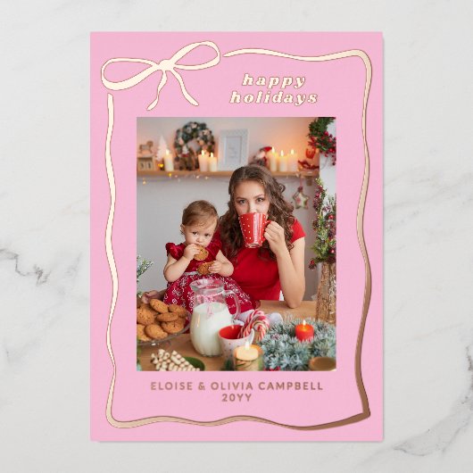 Pink Whimsical Handdrawn Bow Frame Photo Folie Feestdagenkaart (Voorkant)