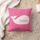 Pink Whimsical Whale gepersonaliseerde kinderkledi Kussen (Deken)
