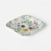 Pink, white and yellow anemones, paper plates. papieren bordje (Gebogen)