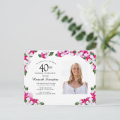 Pink White Floral 40th Birthday Uitnodiging Briefkaart (Staand voorkant)