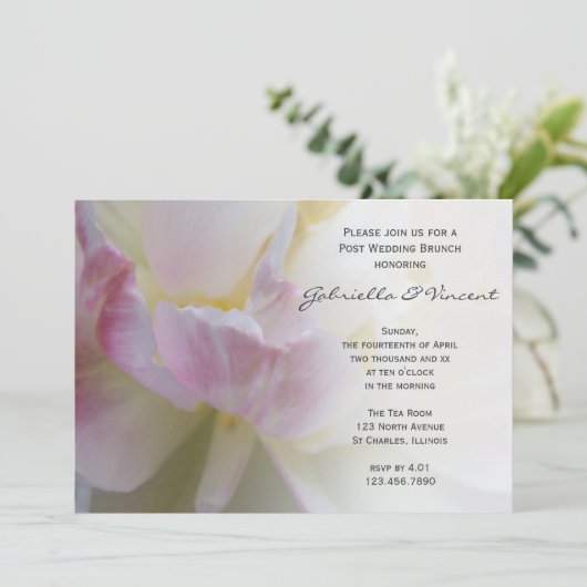 Pink White Tulp Flower Post Wedding Brunch Kaart (Staand voorkant)
