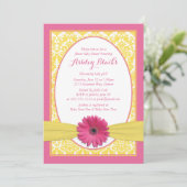 Pink Yellow Gerbera Daisy Baby shower Uitnodiging (Staand voorkant)