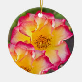 Pink Yellow Rose Keramisch Ornament (Voorkant)