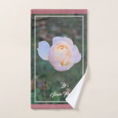 Pink Yellow Roses Typografie Roos Gold Bad Handdoek (Handdoek)