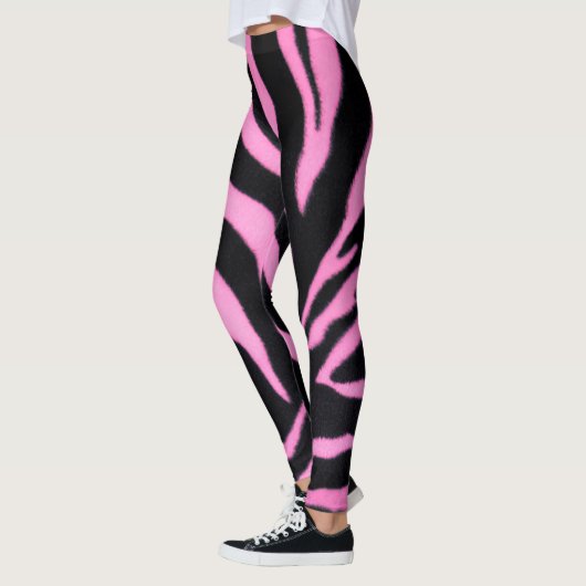 Pink Zebra Pattern Leggings – Bold Animal Print (Links)