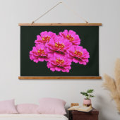 Pink Zinnia Flower Bouquet  Hangend Wandkleed (Slaapkamer)