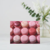 Pinke süße Macarones Valentinstag Briefkaart (Staand voorkant)