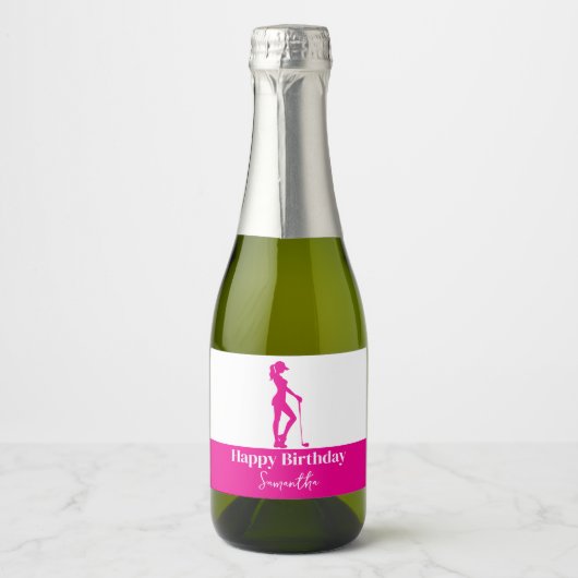 Pinky Lady Golfer Verjaardag Monogram Sparkling Wijnetiket (Voorkant)