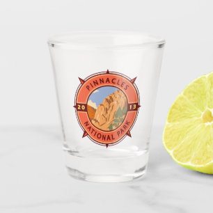 Pinnacles National Park Retro Compass Embleem Shot Glas