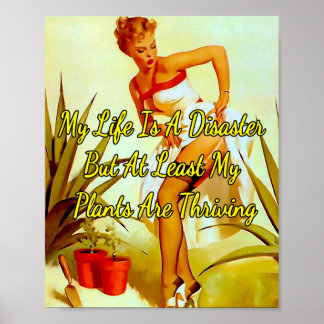 Pinup Gardening-stings uit 1950 van Gil Elvgren Poster