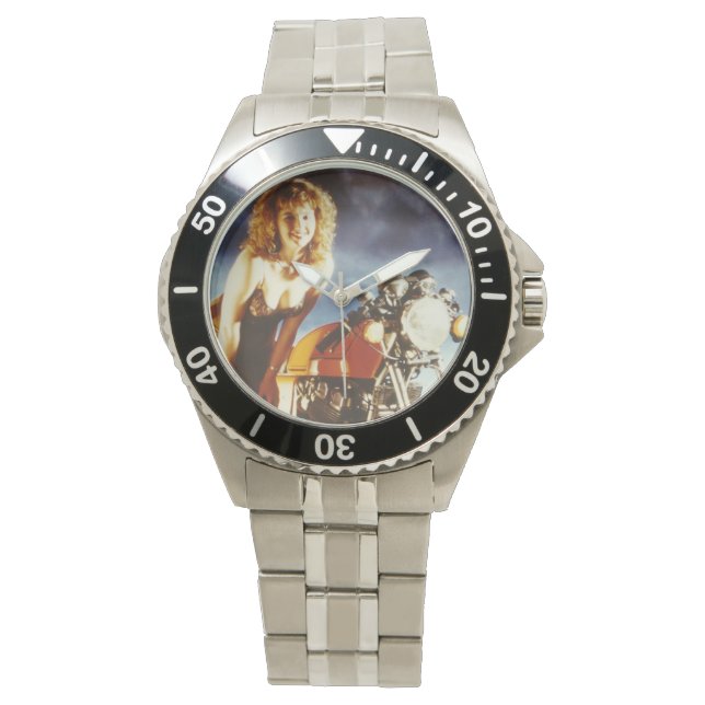 Pinup Meisje en Motorcycle Horloge (Voorkant)