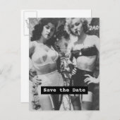 Pinup Save the Date (Twee vrouwen) Aankondigingskaart (Voorkant / Achterkant)