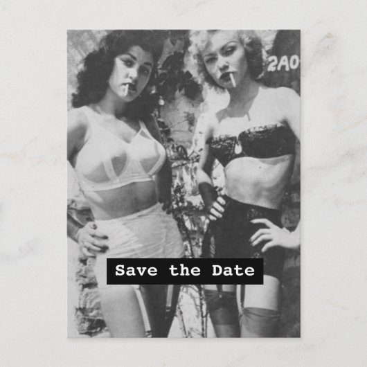 Pinup Save the Date (Twee vrouwen) Aankondigingskaart (Voorkant)