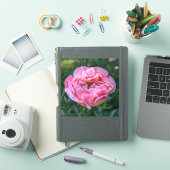Pioen van Liefde – Zachte Roze Bloem Sticker (iPad Cover)