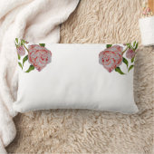 Pioenen ontluiken op een lumbaal kussen (Deken)