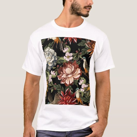 Pioenen, Rozen, Vogels. T-shirt (Voorkant)