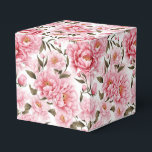 Pioenroos Print Feestbehandelingsdoos Bedankdoosjes<br><div class="desc">Het feestgunstdoos is afgebeeld met een prachtige roze pioenroos bloemenprint. 
Pas dit item aan of koop het zoals het is.
Tip: Voeg gewoon uw geweldige traktaties toe en voeg wat feestelijke lint toe.



Gelicentieerd beeld</div>