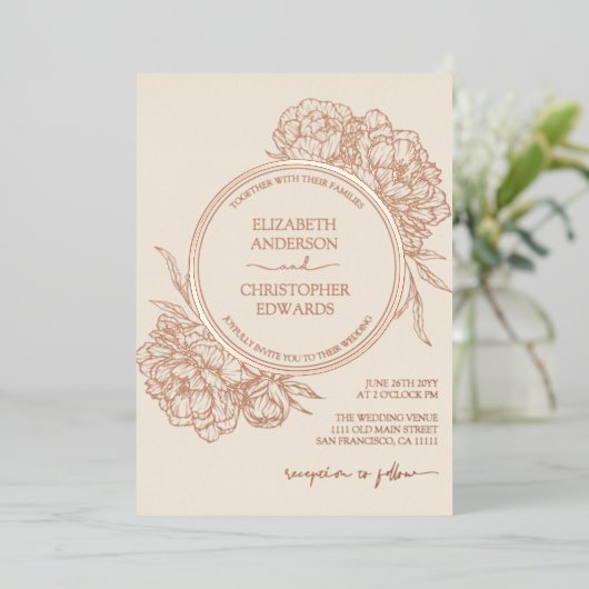 Pioenrozen Bloemige Elegante ECHTE Roze Gouden Bru Folie Uitnodiging (Staand Voorkant)