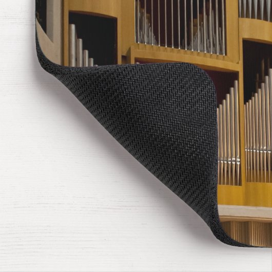 Pipe organ in Fukuoka, Japan - mousepad Muismat (Hoek)