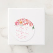 Piper Peony Bloemen Baby shower Pop Het Bedankjes Labels (In situ)